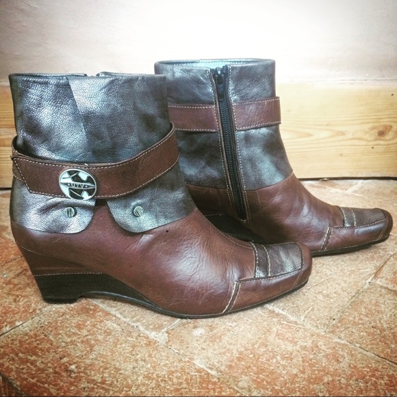 Un tour en ville brown leather  wedge booties 7 - Picture 1 of 8